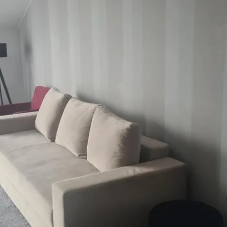 Czarna Perla Czarna Gora 404 Sienna (Klodzko)